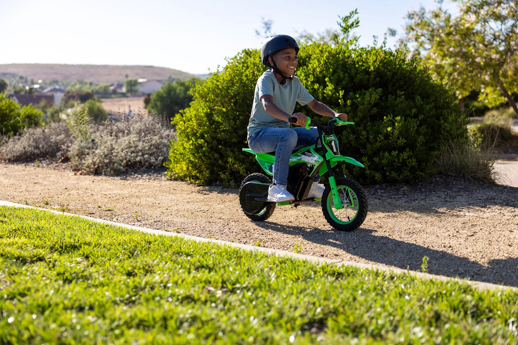 12V Electric Dirt Bike, Kids Battery Powered Ride On, Ages 5 Years and Up, Green
