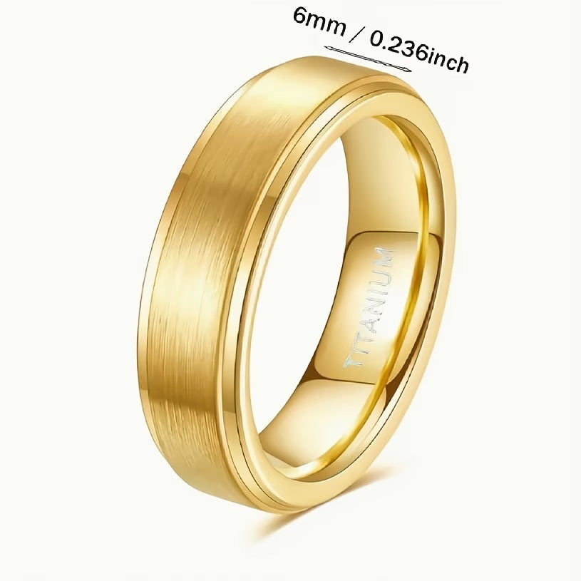 Golden Unisex Wedding Band