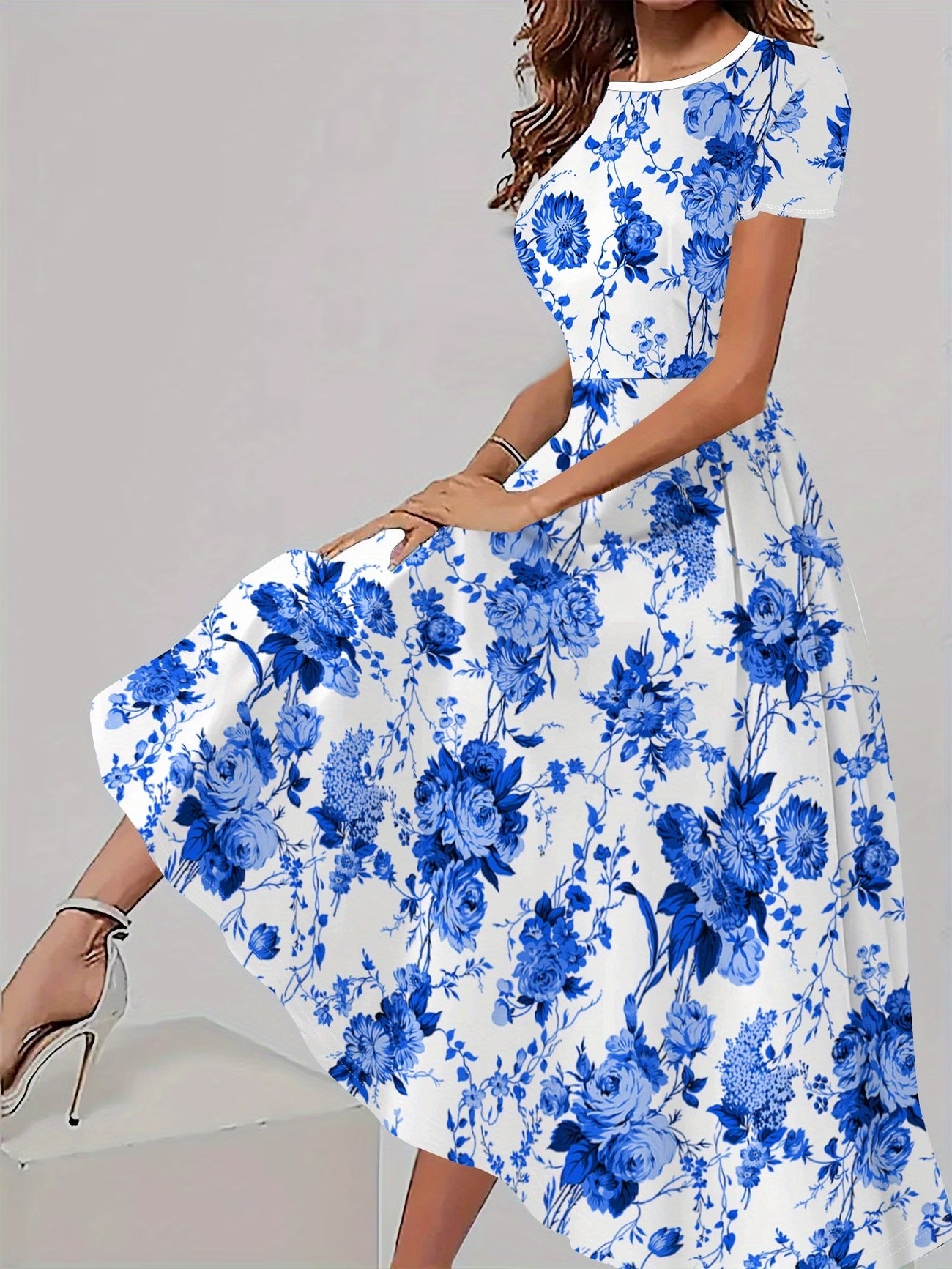 Elegant Vibrant Blue & White Floral
